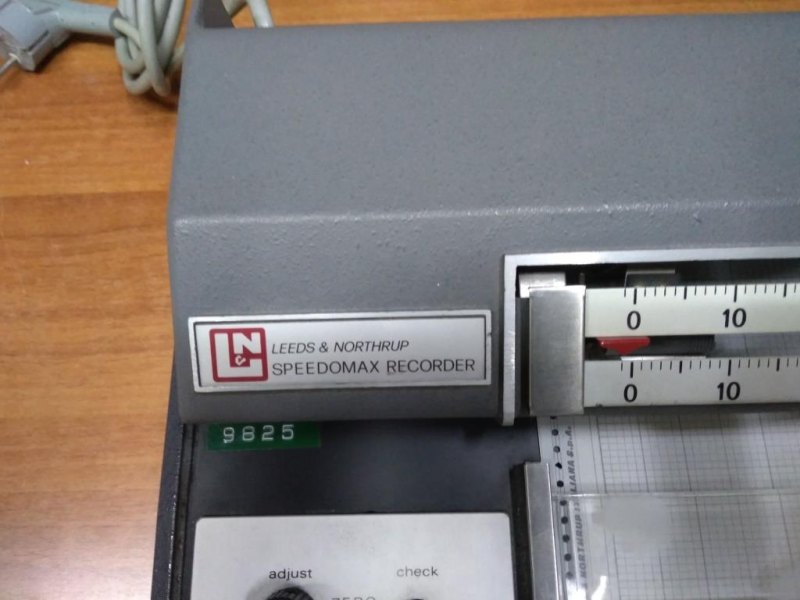 REGISTRATORE DI GRAFICI – LEEDS & NORTHRUP ITALIANA – MOD. SPEEDOMAX XL 682