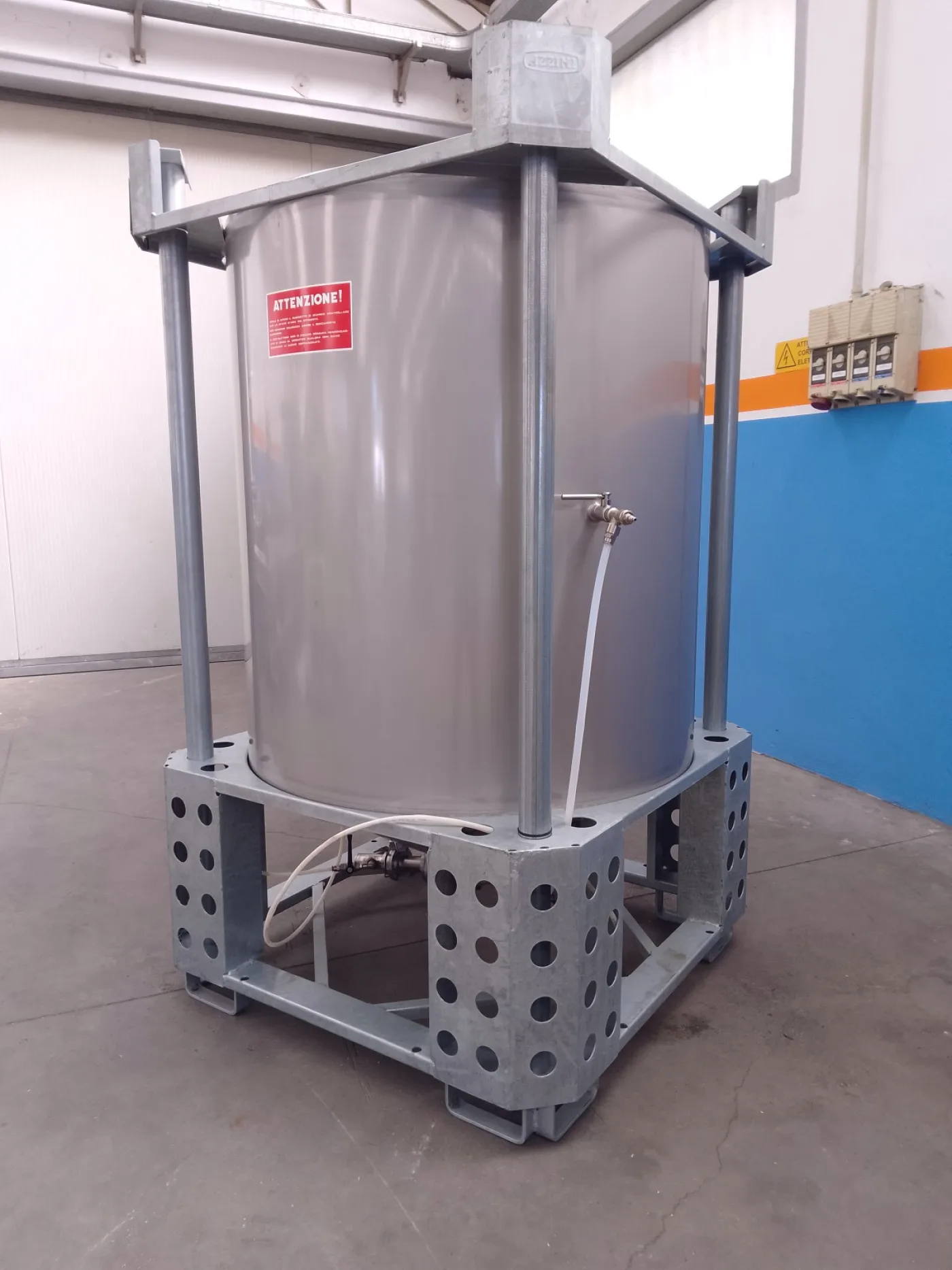 SERBATOIO IN ACCIAIO INOX 1281 LT – AZZINI – MOD. PLV 1200 - 2