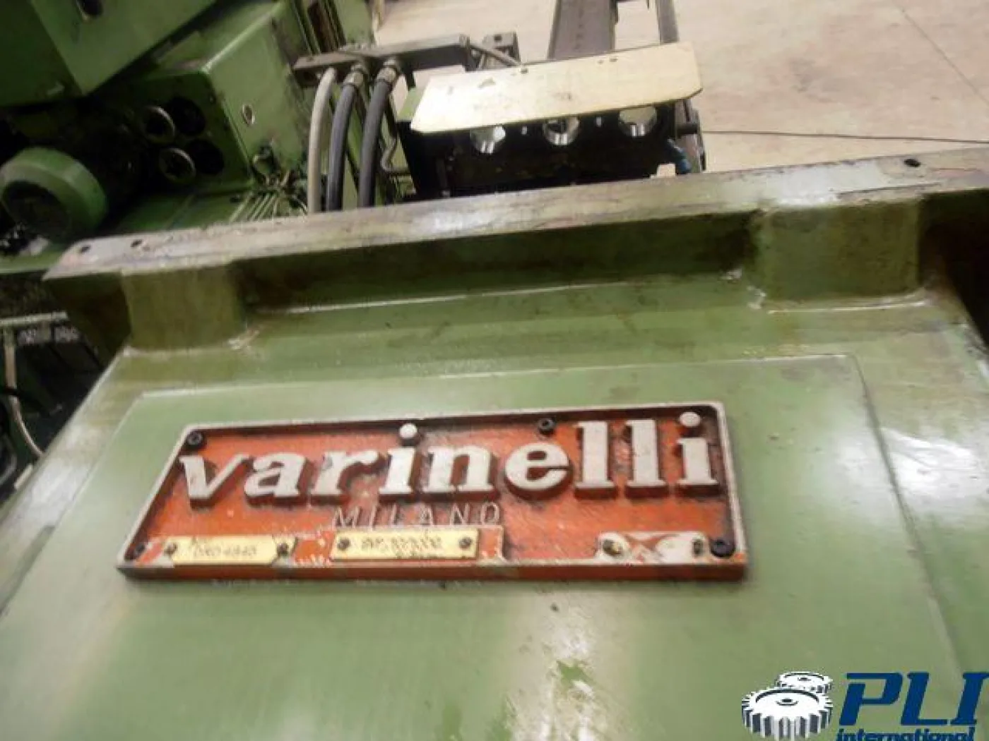 Broaching machine VARINELLI BVP 10/1000 - 7