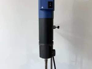 IKA T25 Digital met S25N-10G Dispergeer Element