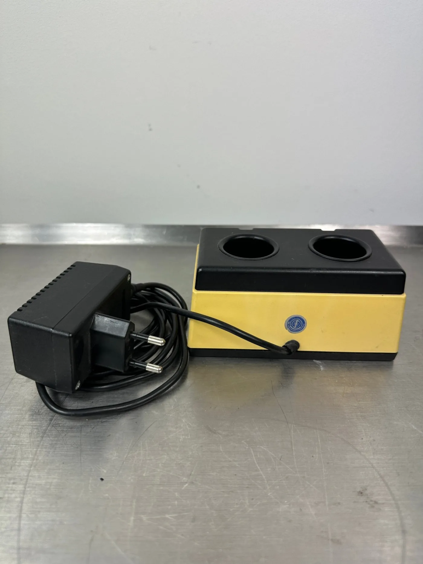 Heine NicaTron S 2 Akkuladegerät Ladestation Charger Akku Dockingstation - 2