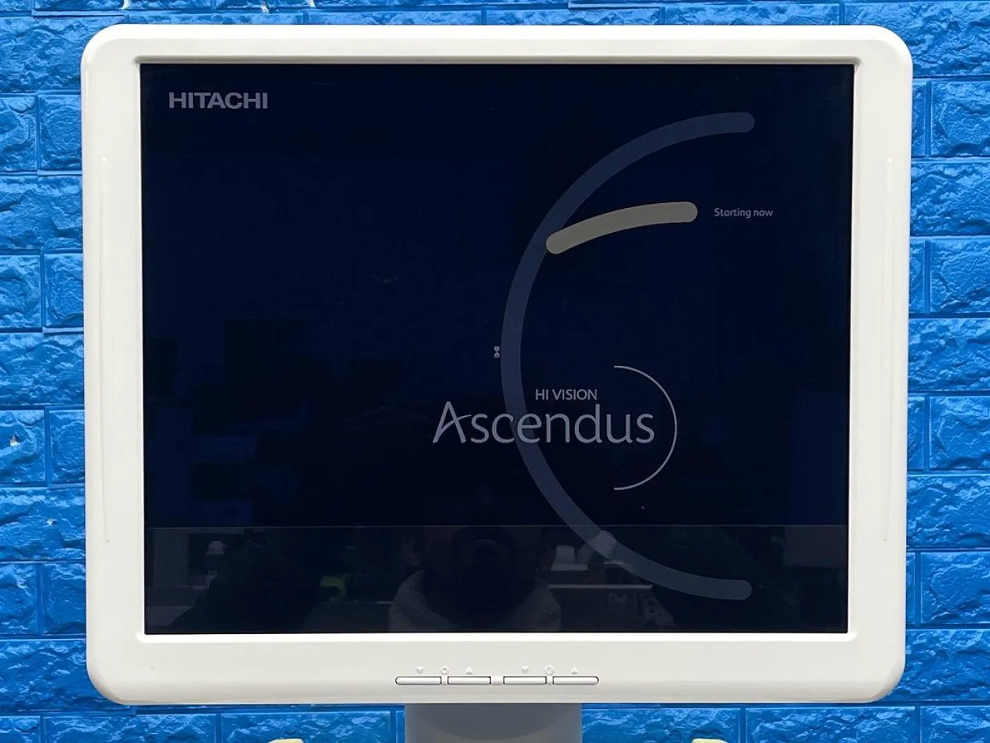 Hitachi HI VISION Ascendus Ultrasound YOM: 2016 - 4