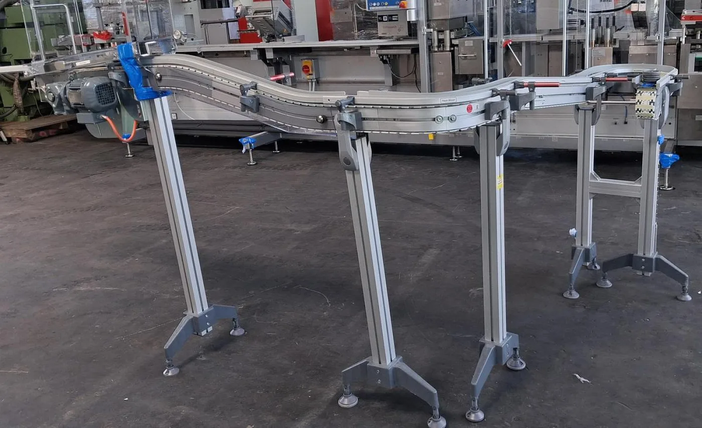 SEW-EURODRIVE Förderanlage Kurvenförderer System - 1