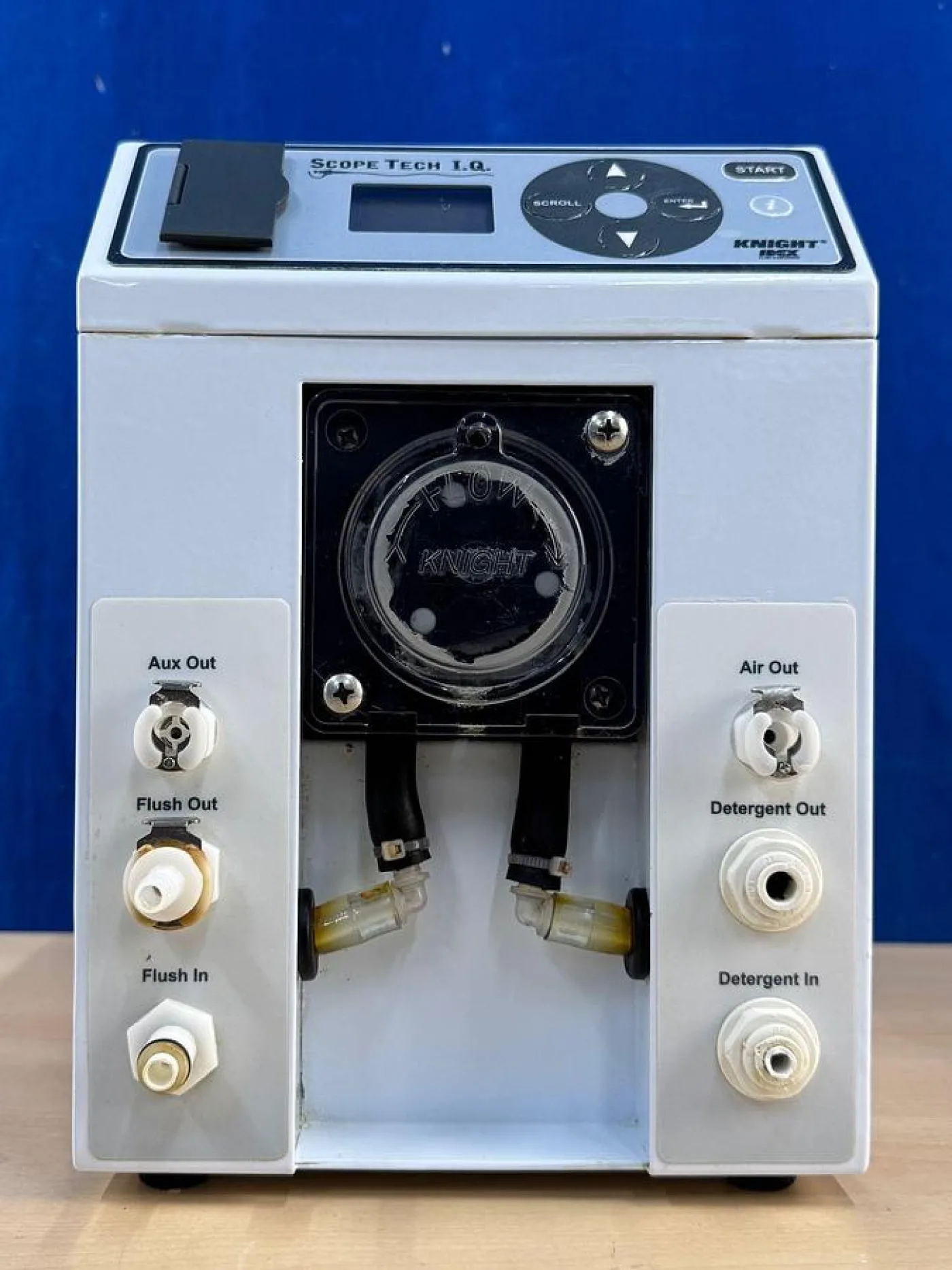 Knight Scope Tech I.Q Pump Model: MDCS-03 Endoscope Cleaning REF: 7260010 YOM: 2016 - 2