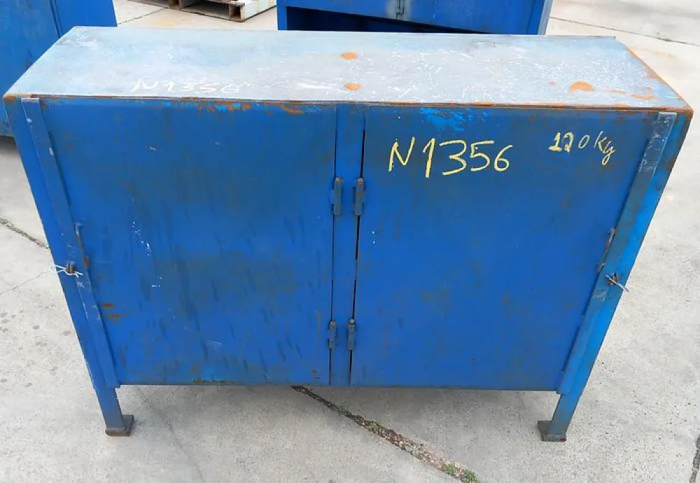 Bancada de trabalho em ferro 1,25X0,95 metros