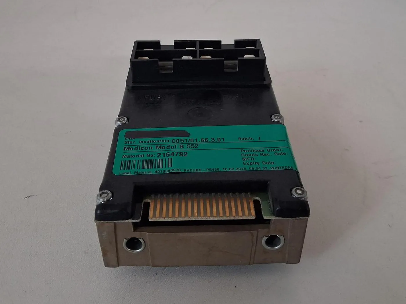 Gould Modicon B552 Output Module - 1