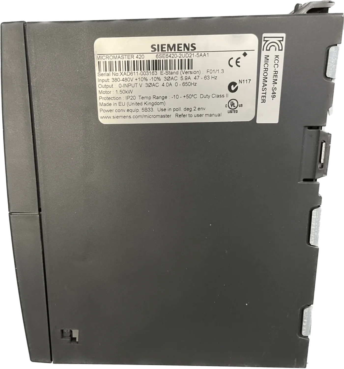 Siemens MICROMASTER 420 ohne Filter 3AC380-480V+10/-10% 47-63Hz - 3