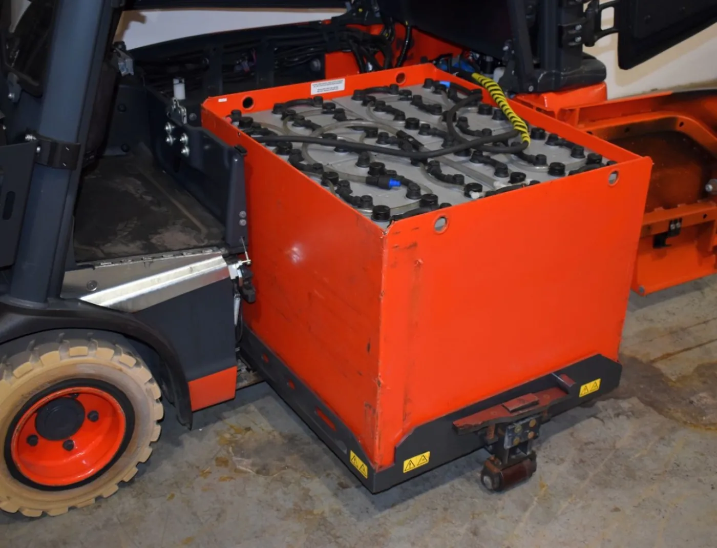 Frontstapler Linde E 18 L EVO 386-02 (2022) - 6