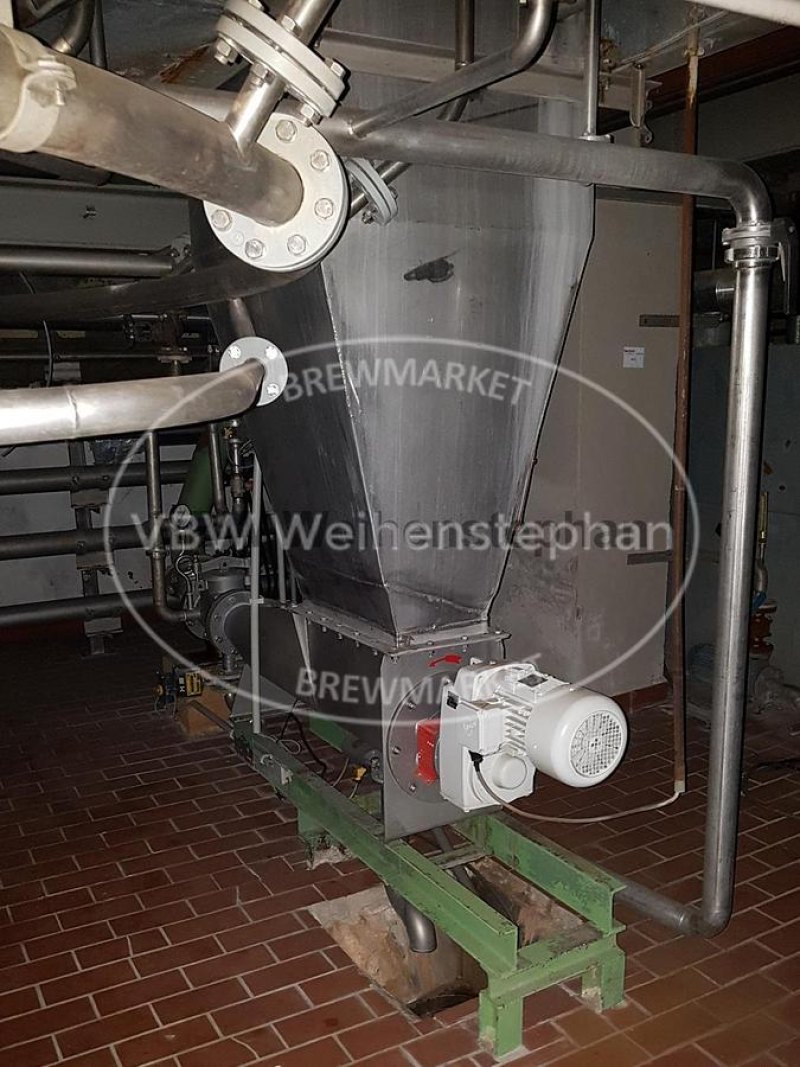 Screw conveyor