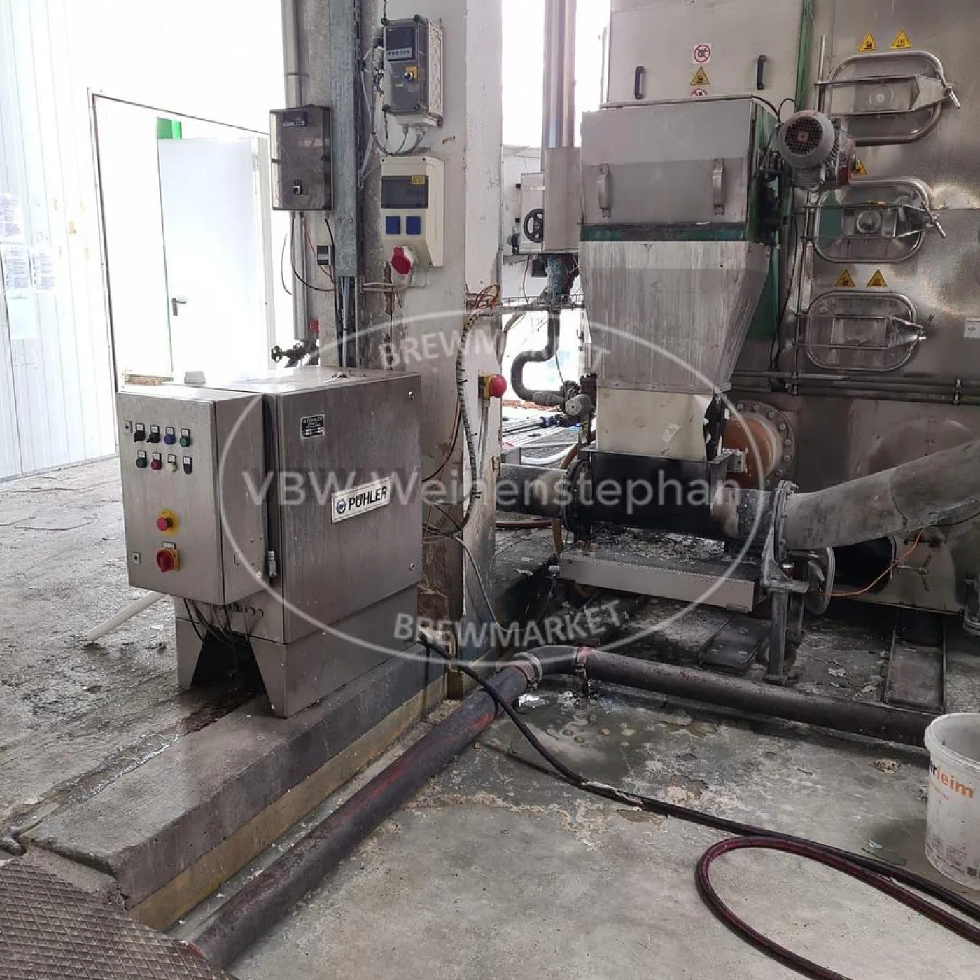label press - 4