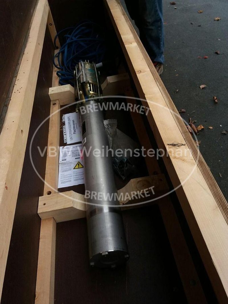 submersible pump
