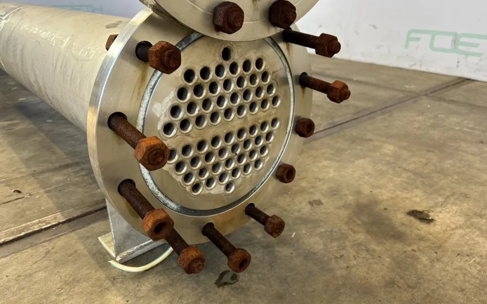 Oelltechnik 11.1 m² - Shell and tube heat exchanger