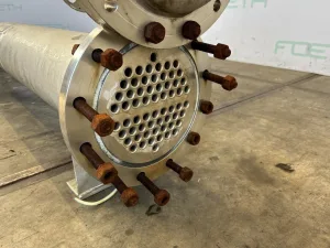 Oelltechnik 11.1 m² - Shell and tube heat exchanger