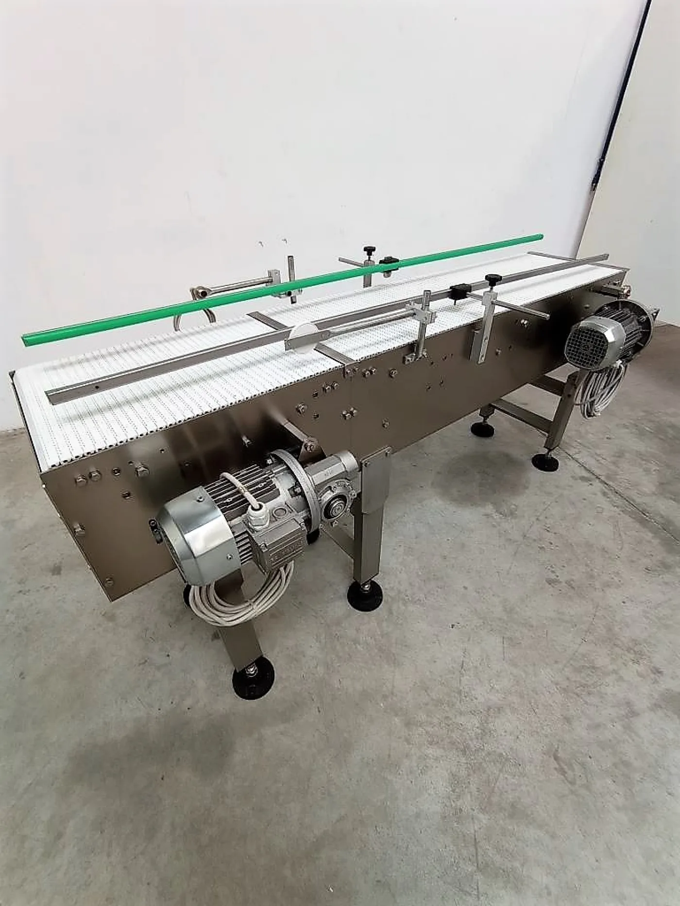 NASTRO TRASPORTATORE CON DOPPIO MOTORE - 1