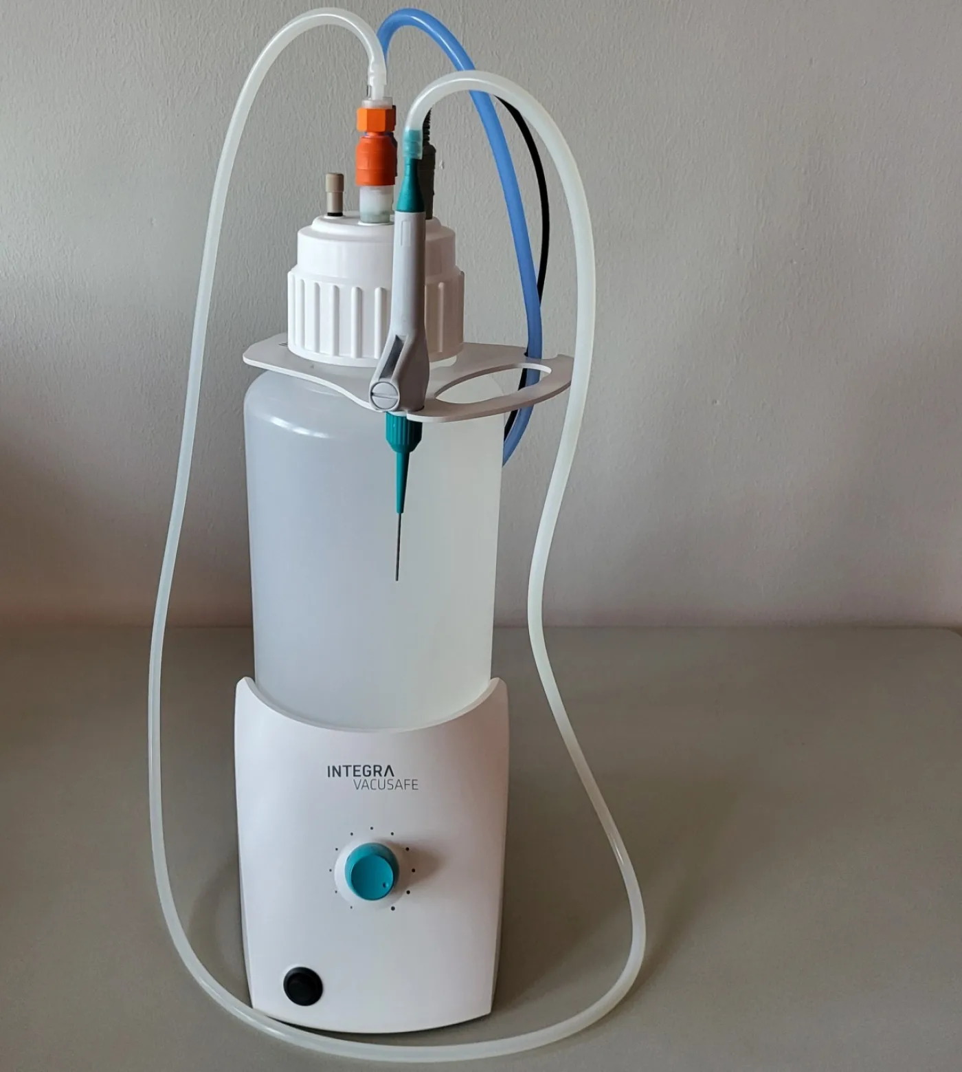 2312- New Integra Vacusafe aspiration system - 1
