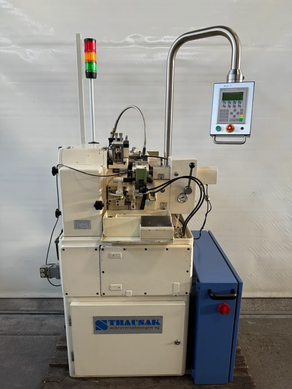 023347 - STRAUSAK HS 30