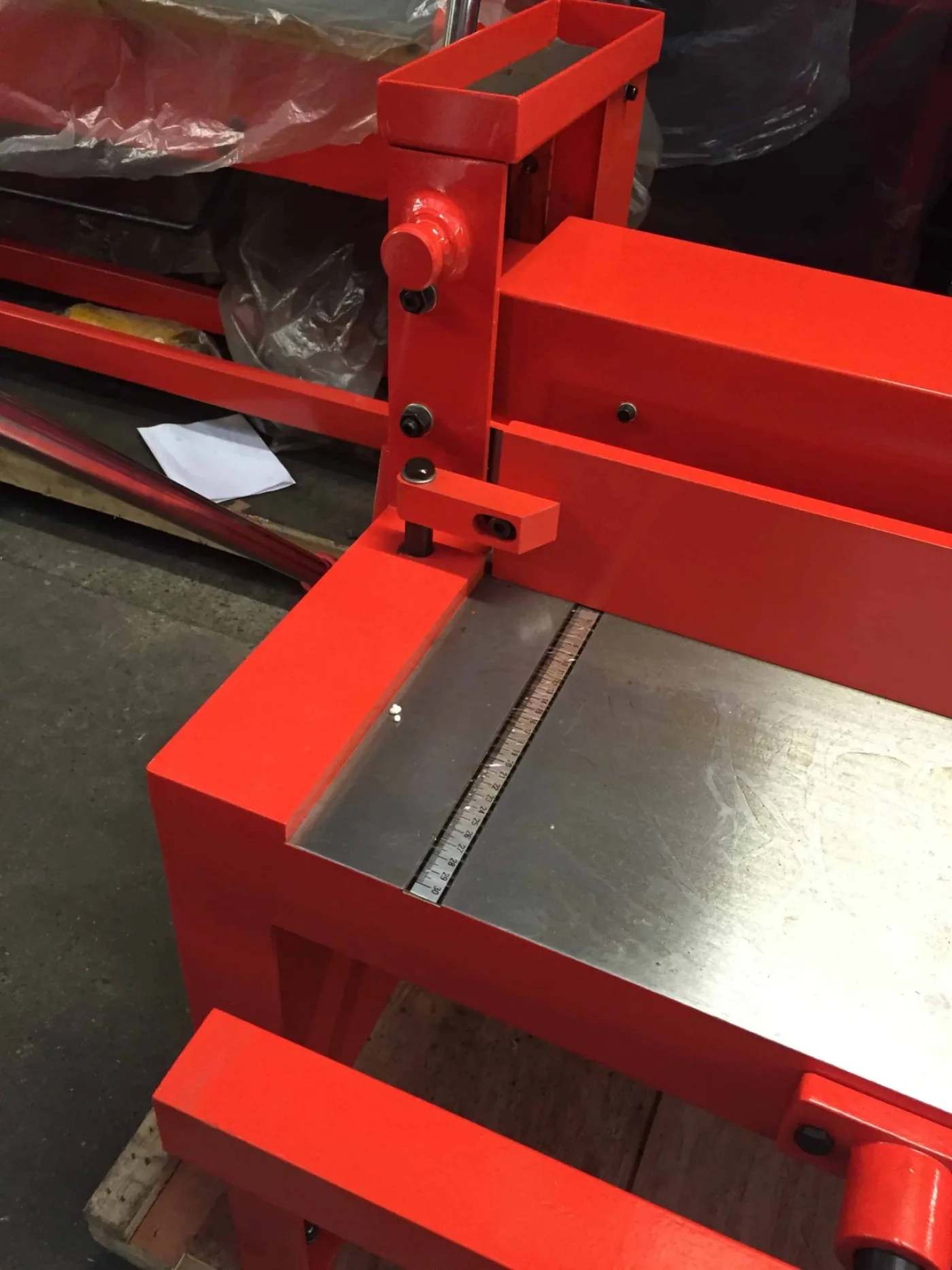 WNS Lever Guillotine 1500mm x 1.5mm Capacity - WNS - W. Neal Services Ltd - 7