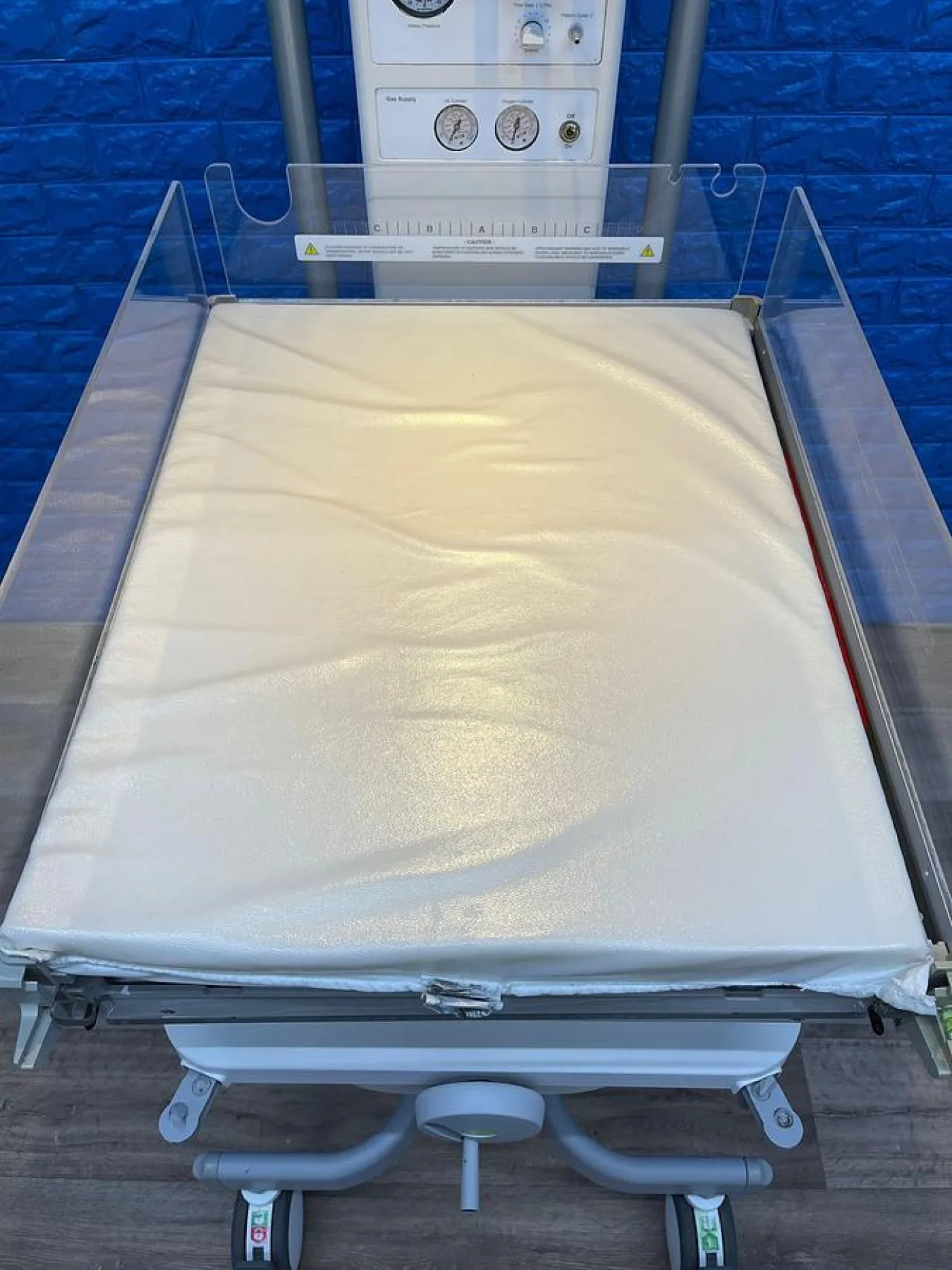 Dräger Resuscitaire YOM: 2016 - 6