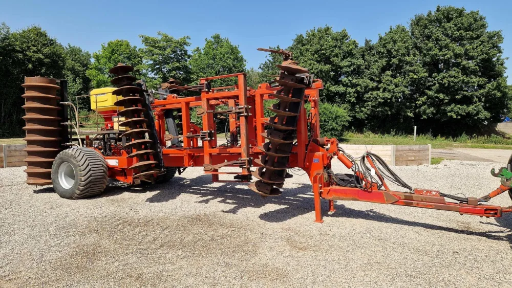2004 Gregoire Besson DXRV-HD 4m Discordon
