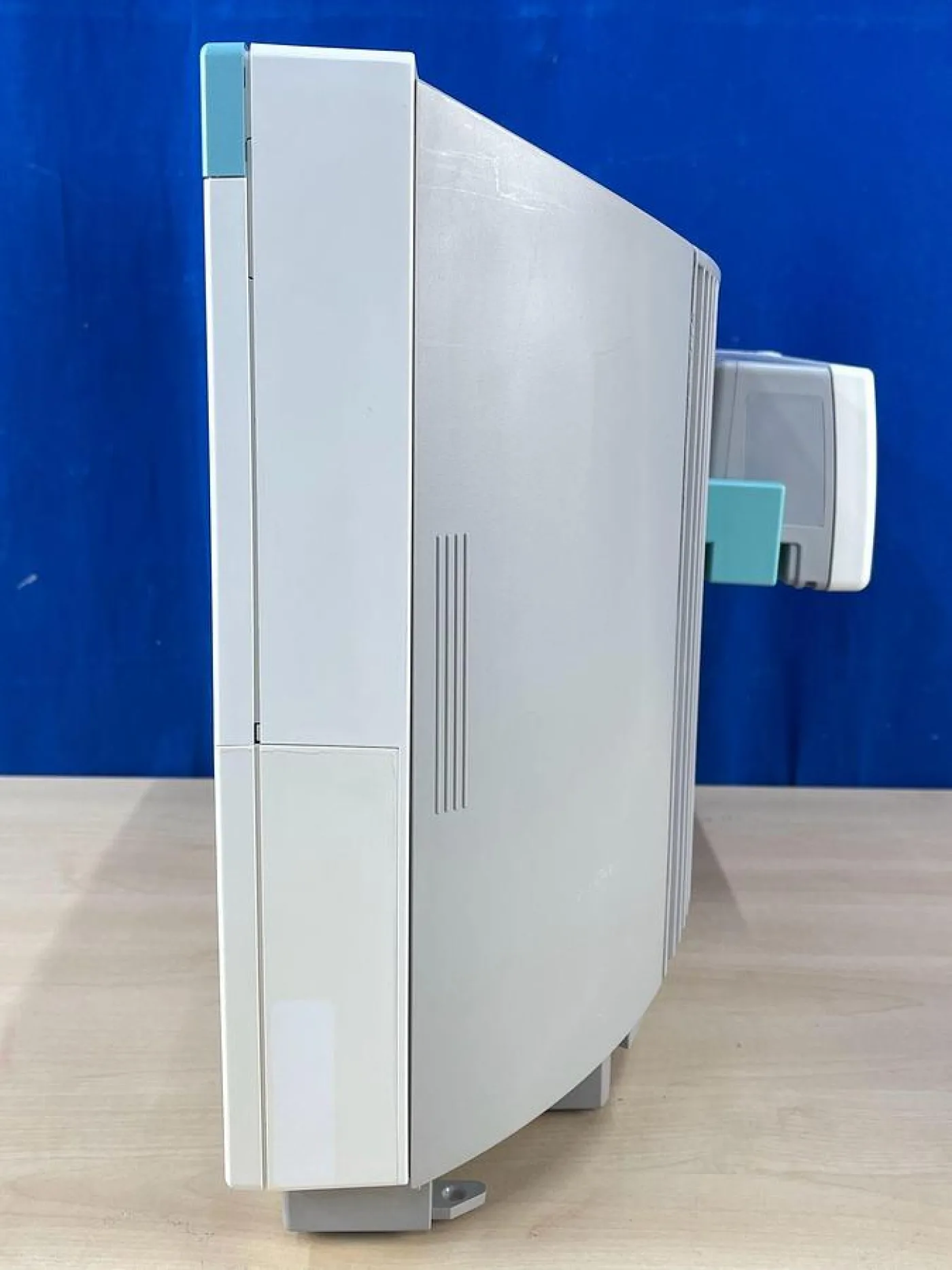 Philips MP-70 Patient Monitor, YOM: 2010. - 5
