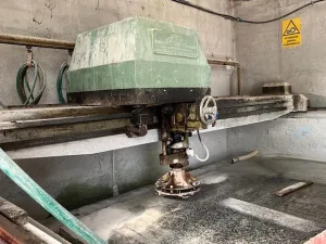 1995 Minali TA 25