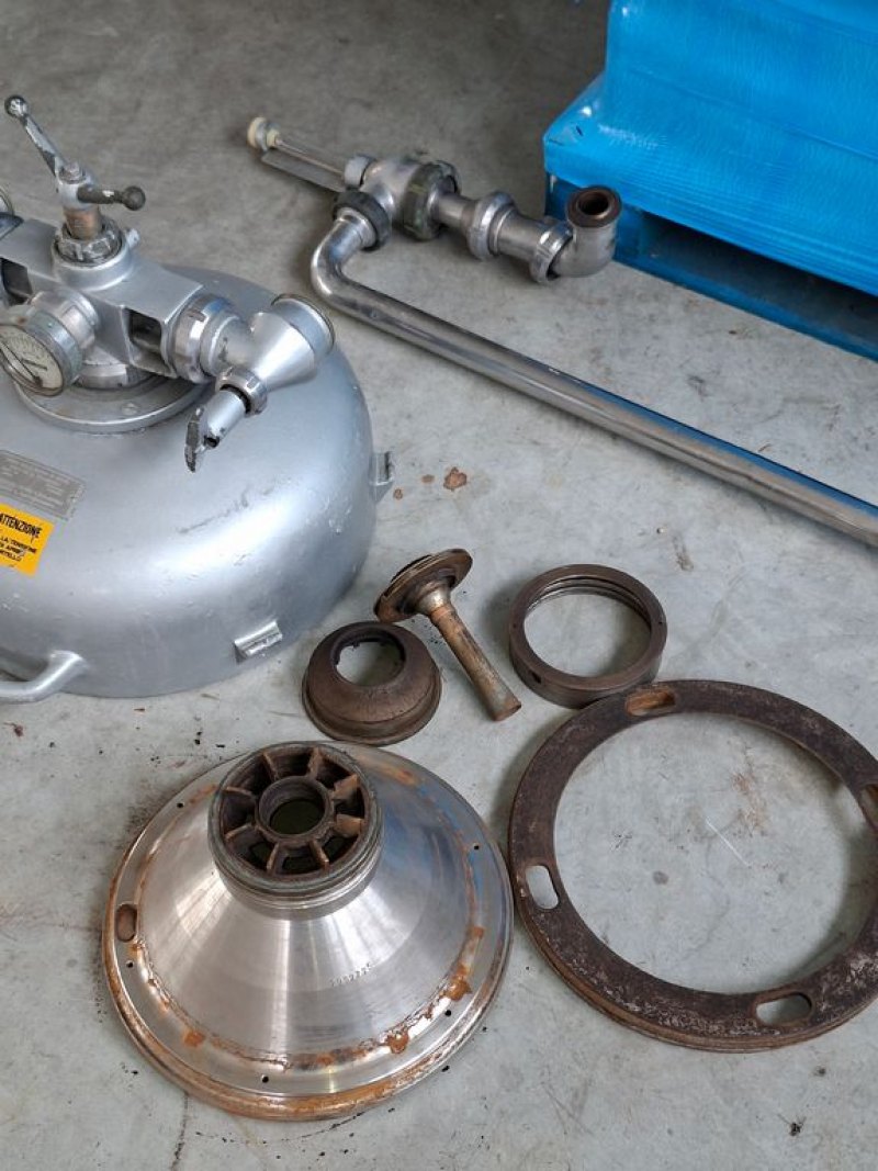 ALFA LAVAL CENTRIFUGE MODEL VNPX 207, SECOND-HAND MACHINE