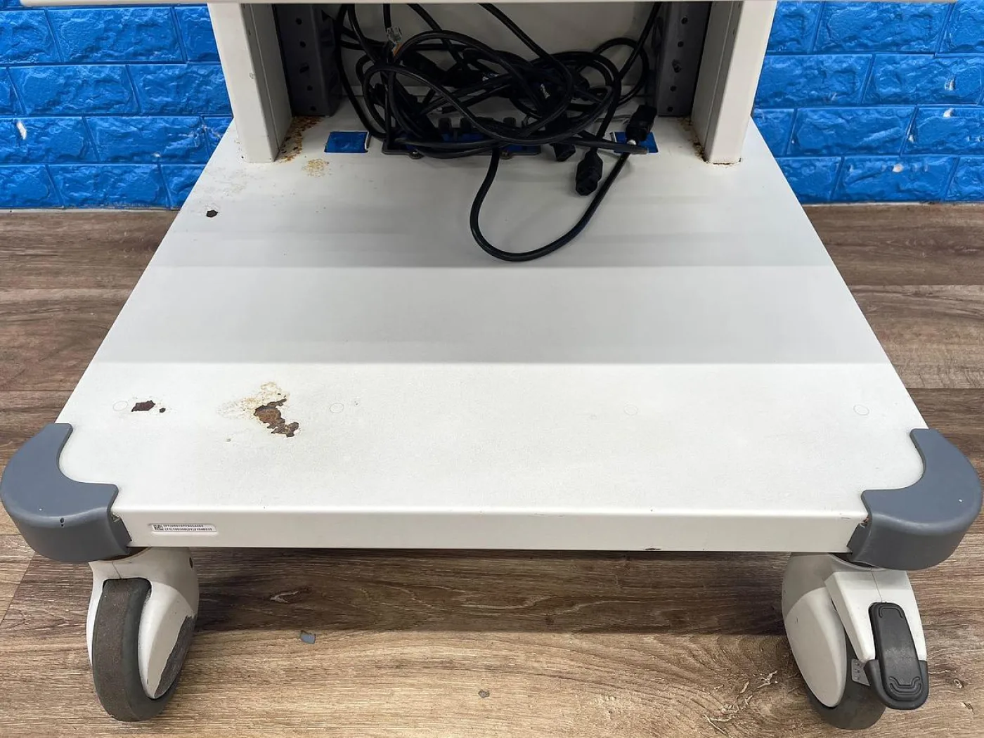 Olympus WM-NP2 Endoscopy Trolley - 2