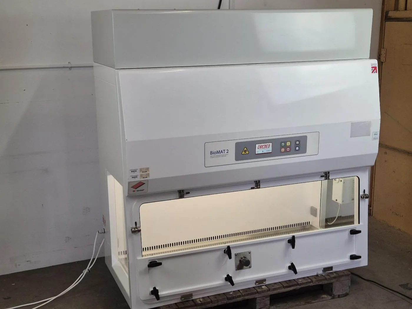 CAS Biomat 2 Microbiological Safety Cabinet - 6