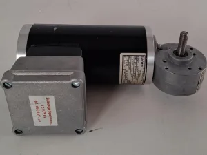 Lenze SSN25-1FVCR Getriebemotor mit Winkelgetriebe