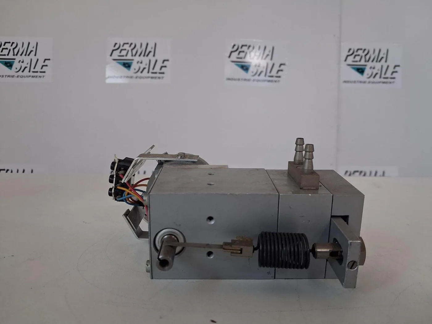 J.C. Eckardt Pneumatischer Messantrieb Bestell-Nr. 6 871 111 - 4
