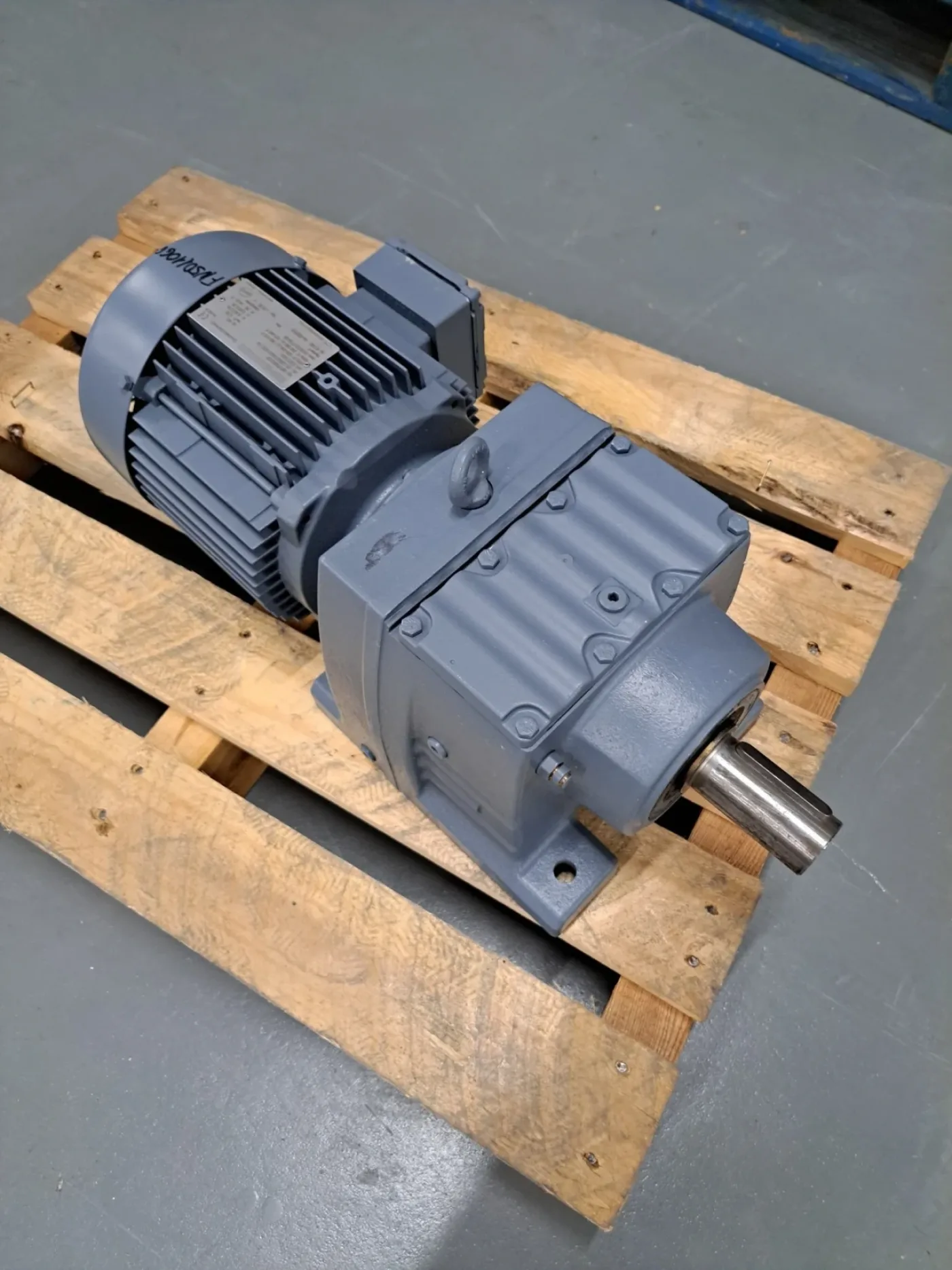SEW Eurodrive Getriebemotor R67DT90LA/TF - 5