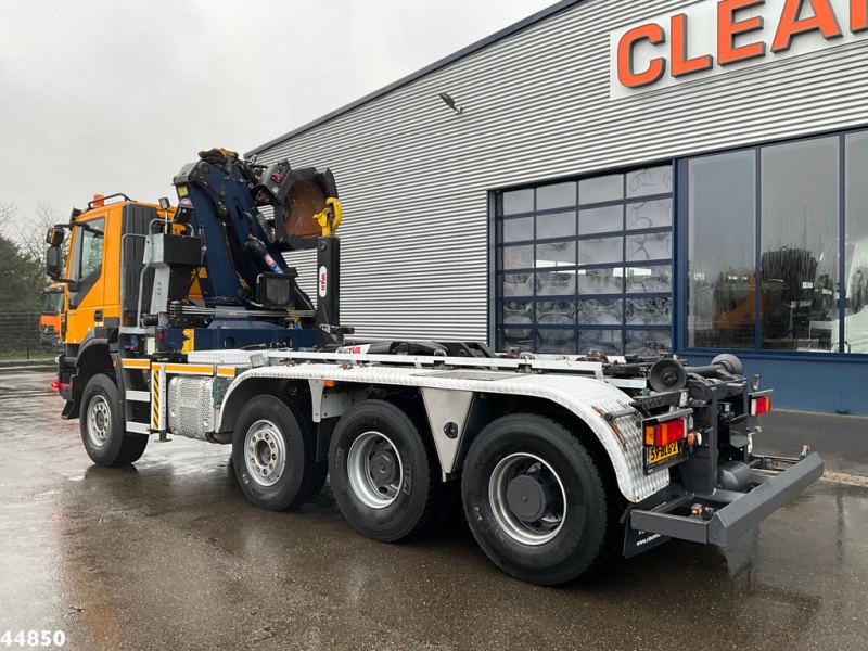 Iveco Trakker AD380T41W 8x6 Euro 6 HMF 19 Tonmeter Z-kraan