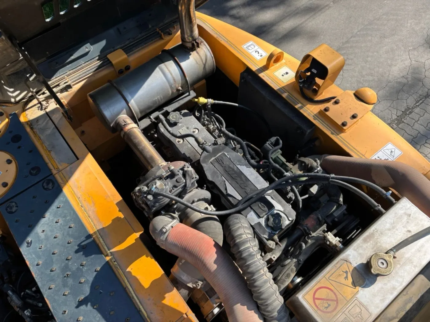 Hyundai - R 140 W-9A - 2