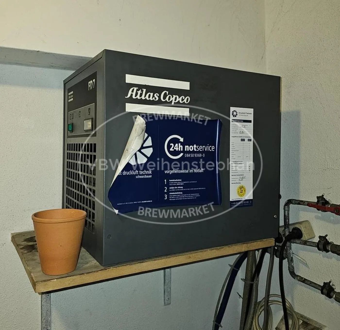 Oil-free air compressor - 2