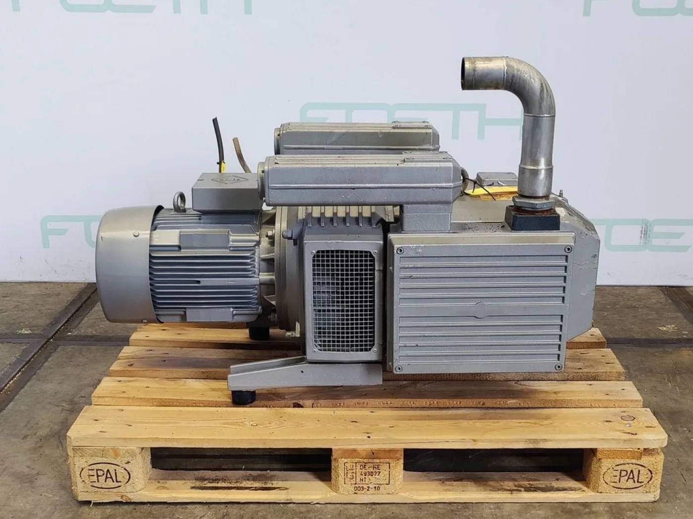 Becker Vacuum Pumpen VTLF-250 Oilless rotary vane pump - Vacuum pump - 1
