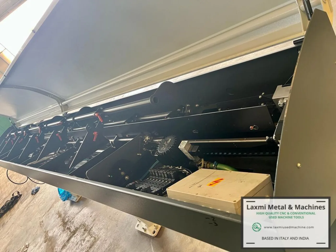 AUTOMATIC MAGAZINE BAR LOADER, LNS - HYDROBAR EXPRESS 332 - Laxmi Metal & Machines, Rohtak - 7