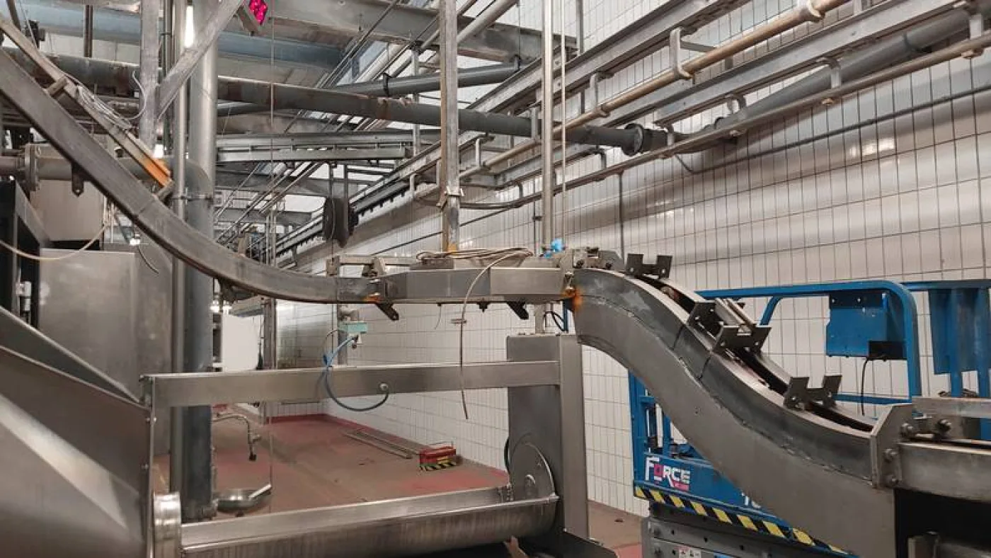 Gambrelling conveyor - 6