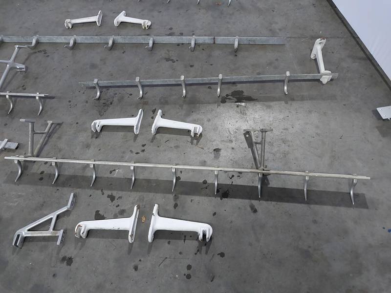 Meat hanging rack