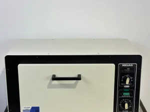 Melag Typ: 221 Heißluft-Sterilisator 18 Liter bis 200°C