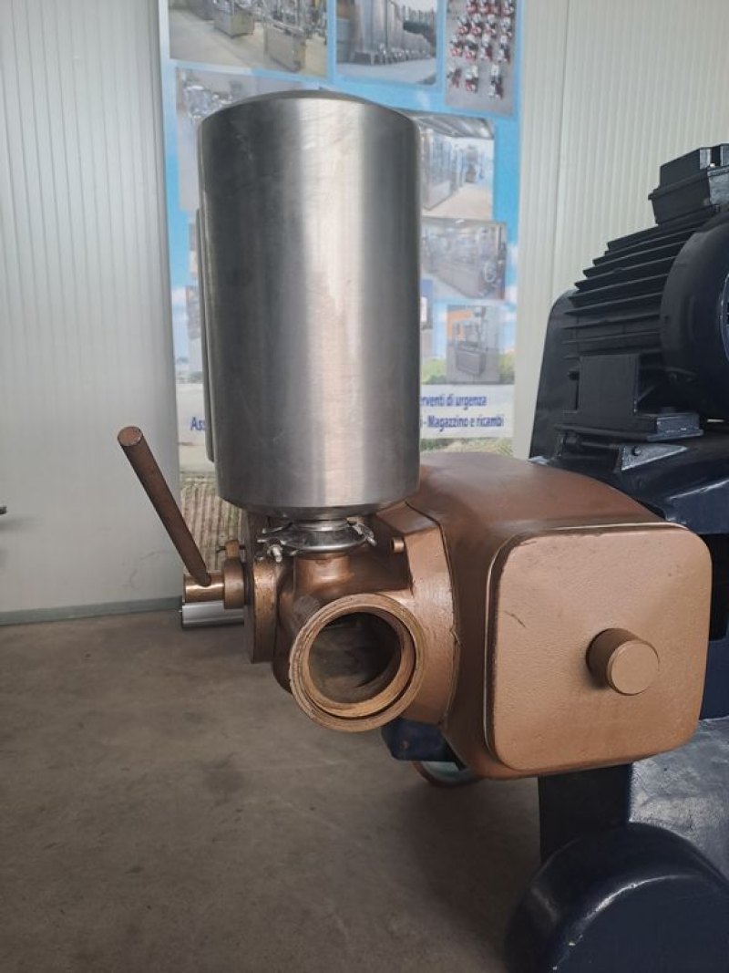 PISTON PUMP VELO MOD. 400HL, TWIN-CYLINDER WITH BRONZE BODY PUMP, SECOND-HAND MACHINE