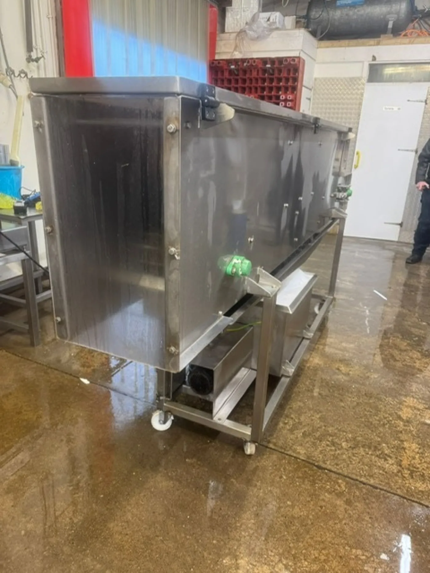 Polar Systems Crab Stunning Machine - 5