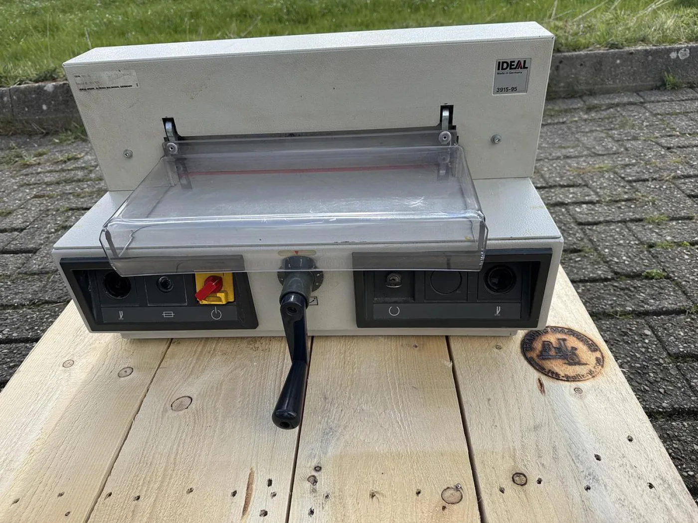 1996 Ideal 3915-95 - 3