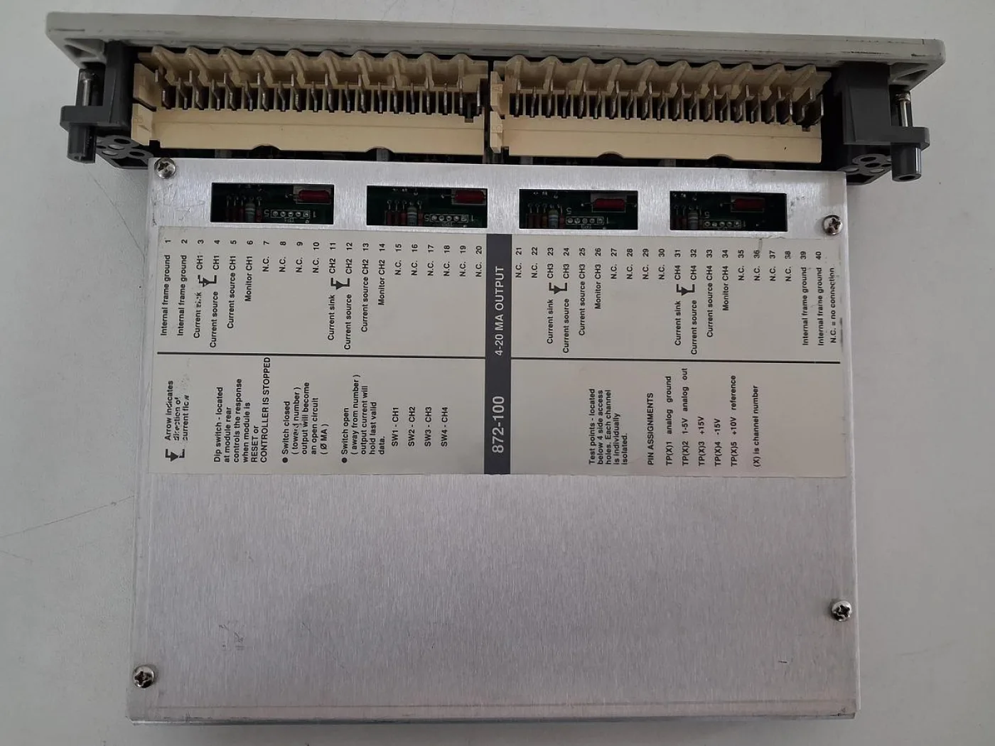 Modicon AS-B872-100 Analog Output Module - 7
