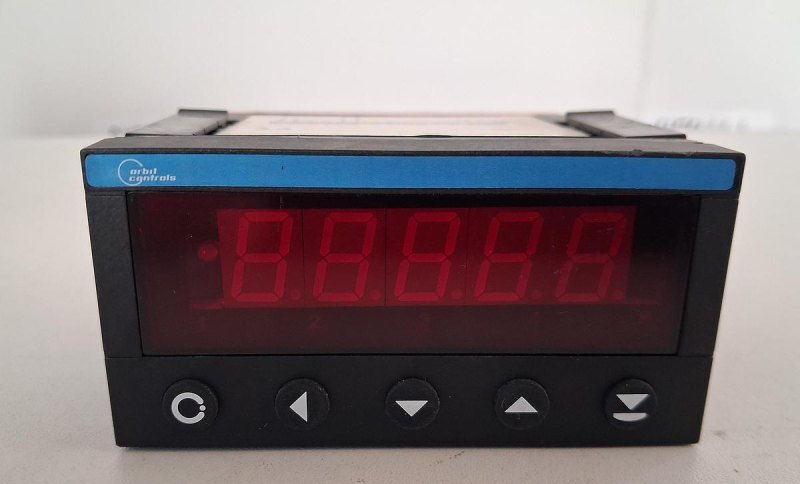 ORBIT CONTROLS OC 351 Digitaler Prozessanzeiger