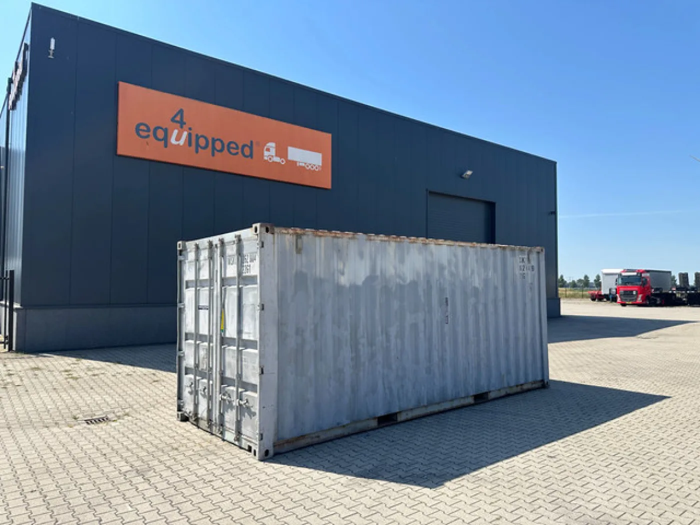 20FT DV 8’6″ container (2015) - 1