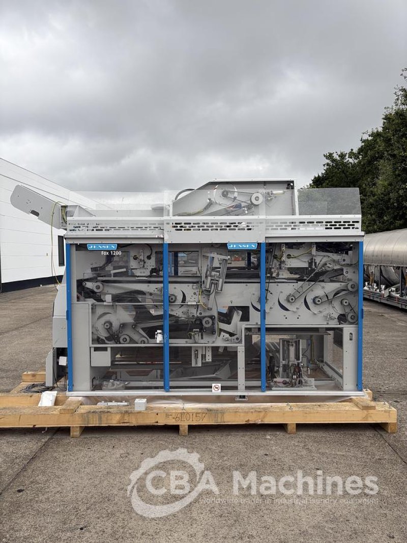 2021 Jensen Garment Folder Fox 1200 (1010)