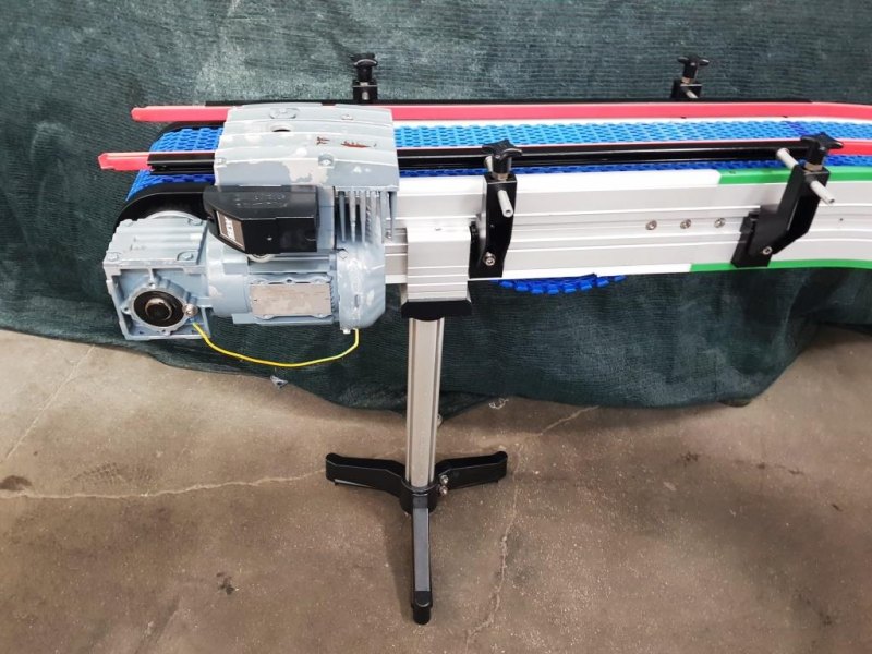 NASTRO TRASPORTATORE CURVO MOTORIZZATO – SEW