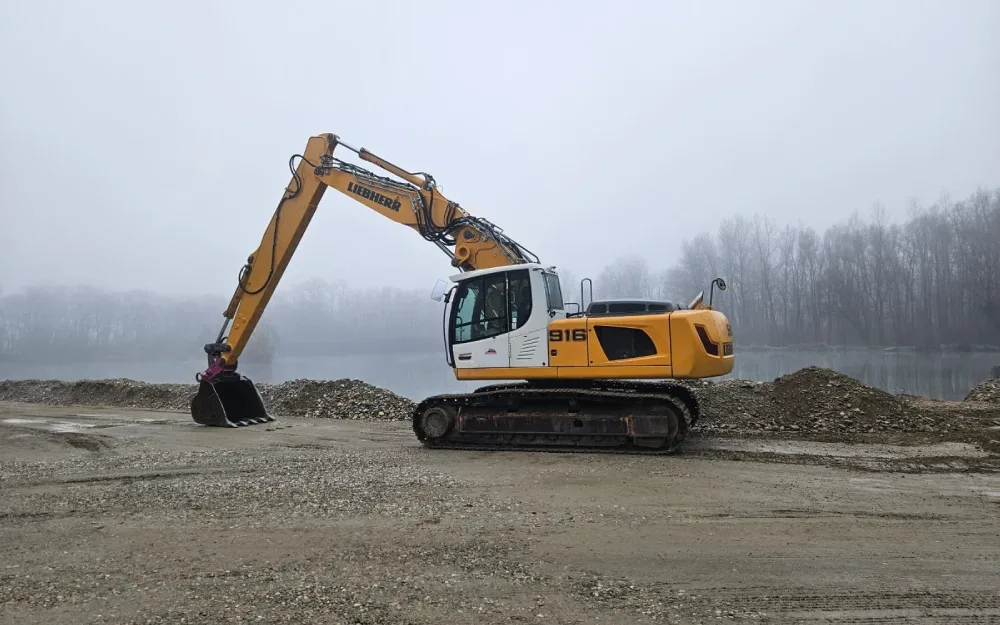 Liebherr - R 916 LC Litronic - Long Reach multi-user