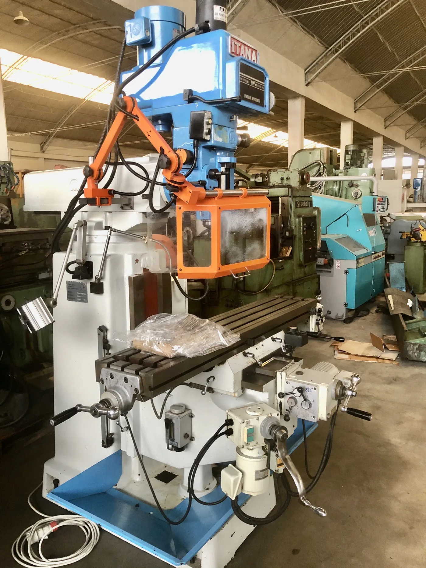M1TR MILLING, ITAMA - FV 40 VS-ING - Laxmi Metal & Machines, Rohtak - 1