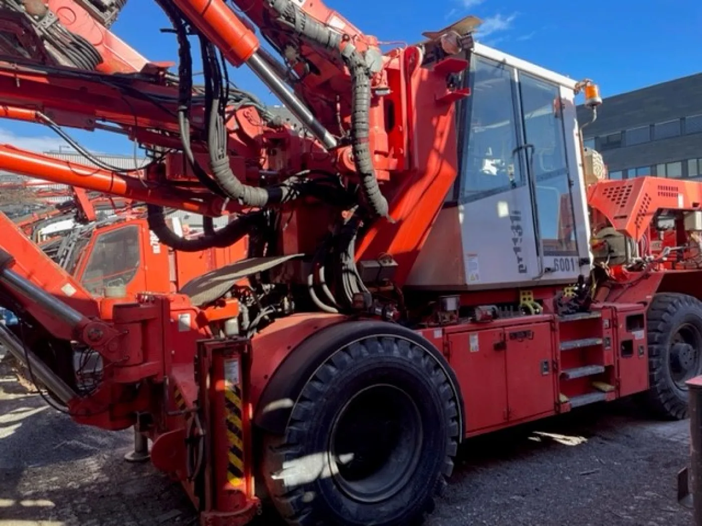 Tamrock Axera T-08 S-290C Underground Rock Drill - 6